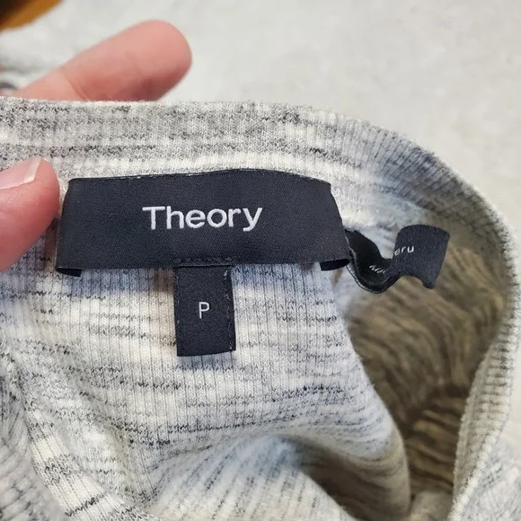 Simple - Picture 8 of 8